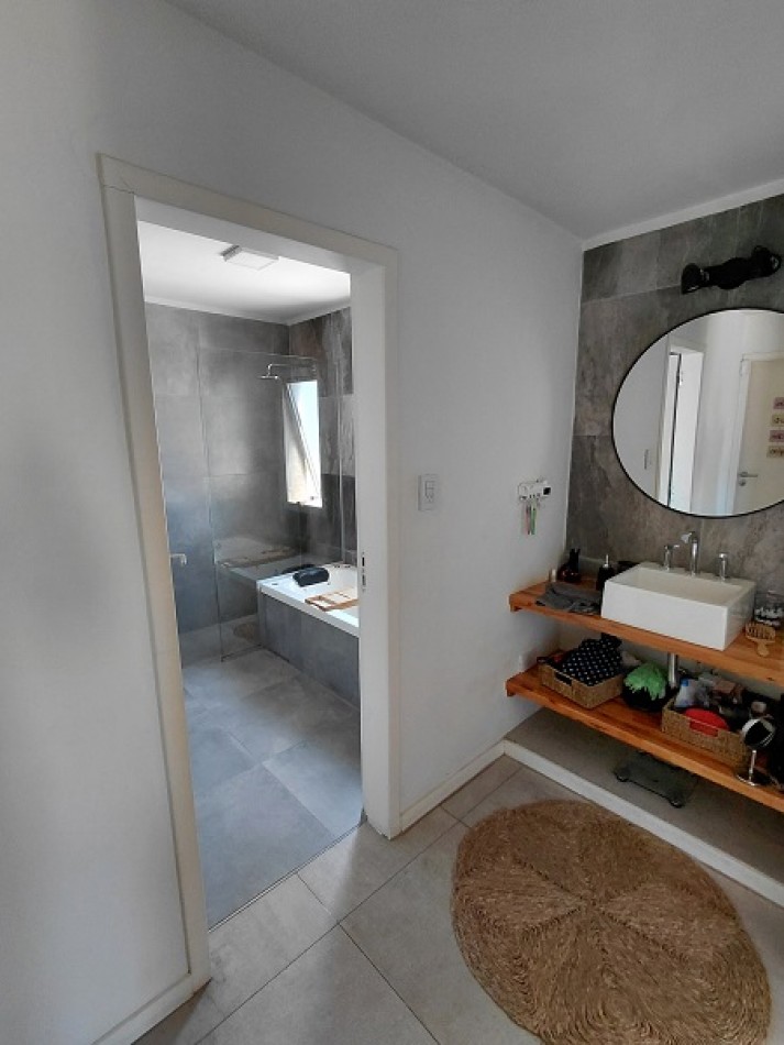 Tremenda casa en Chacra del Norte! 