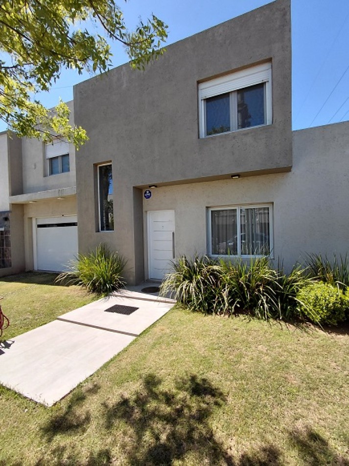 Tremenda casa en Chacra del Norte! 