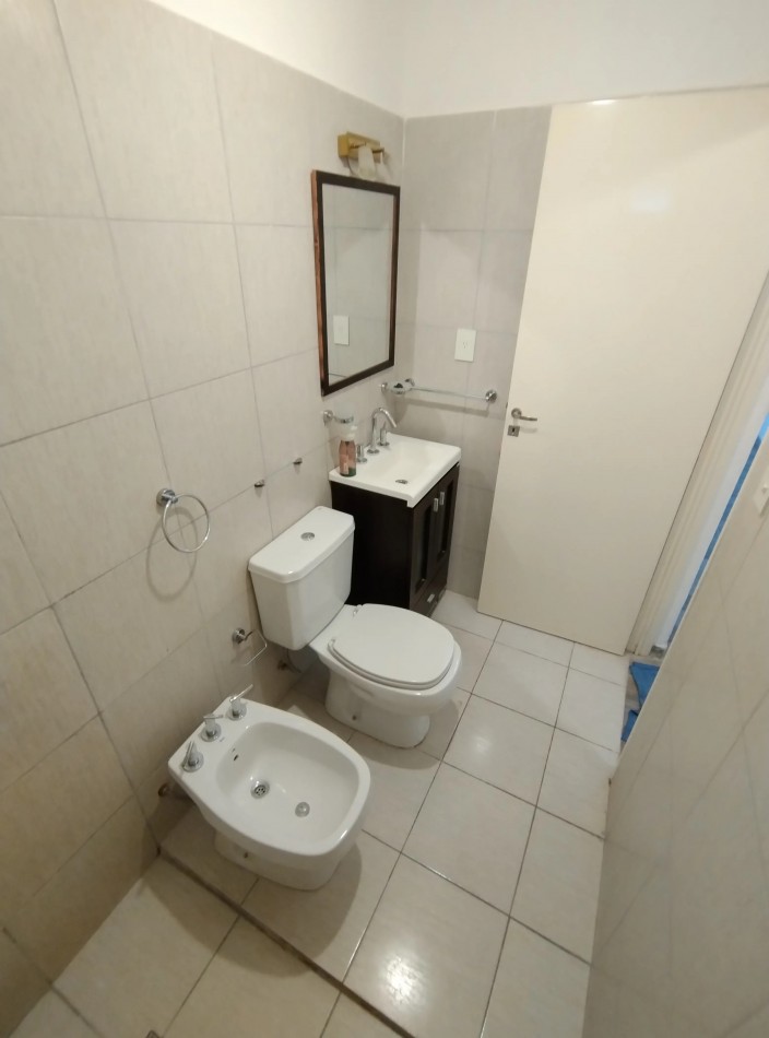 Vivi en Universitario de Horizonte - Casa Moderna con Jardin y Cochera