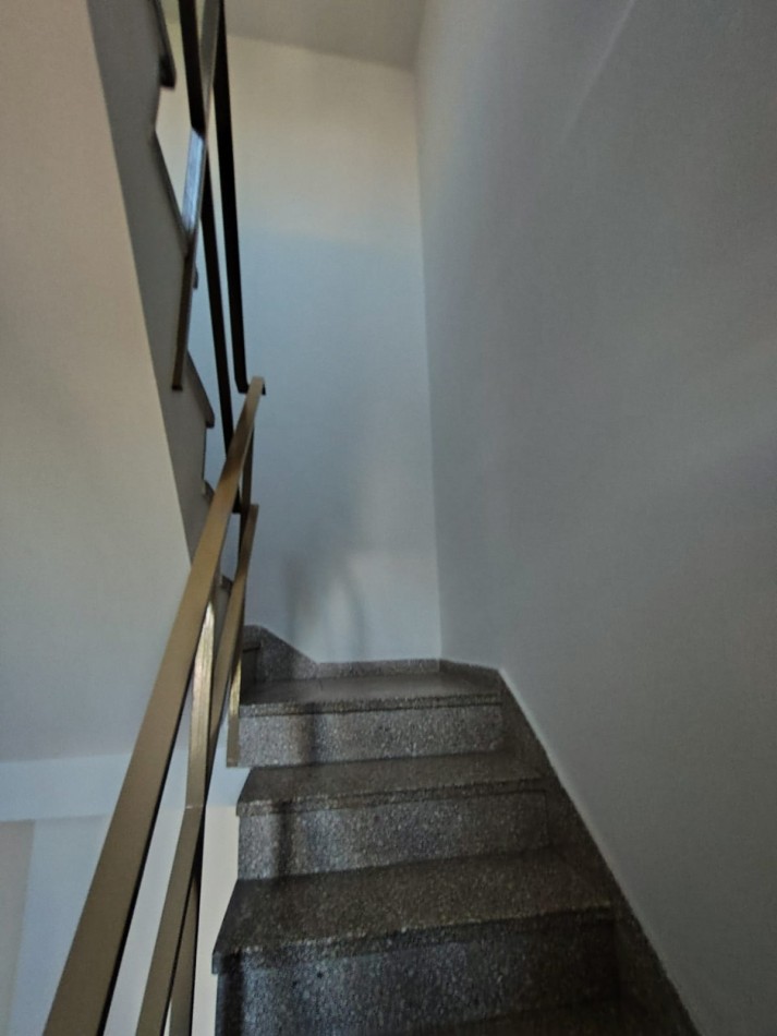 Departamento con terraza y asador