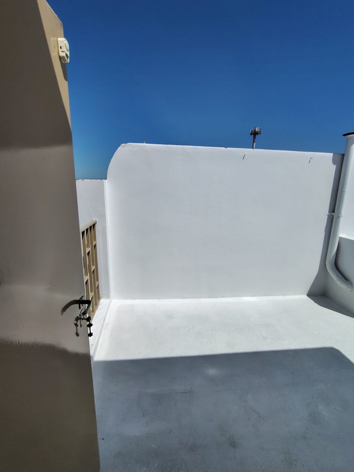 Departamento con terraza y asador