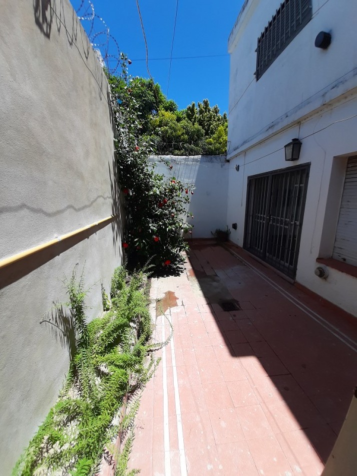 amplia casa en alquiler! 
