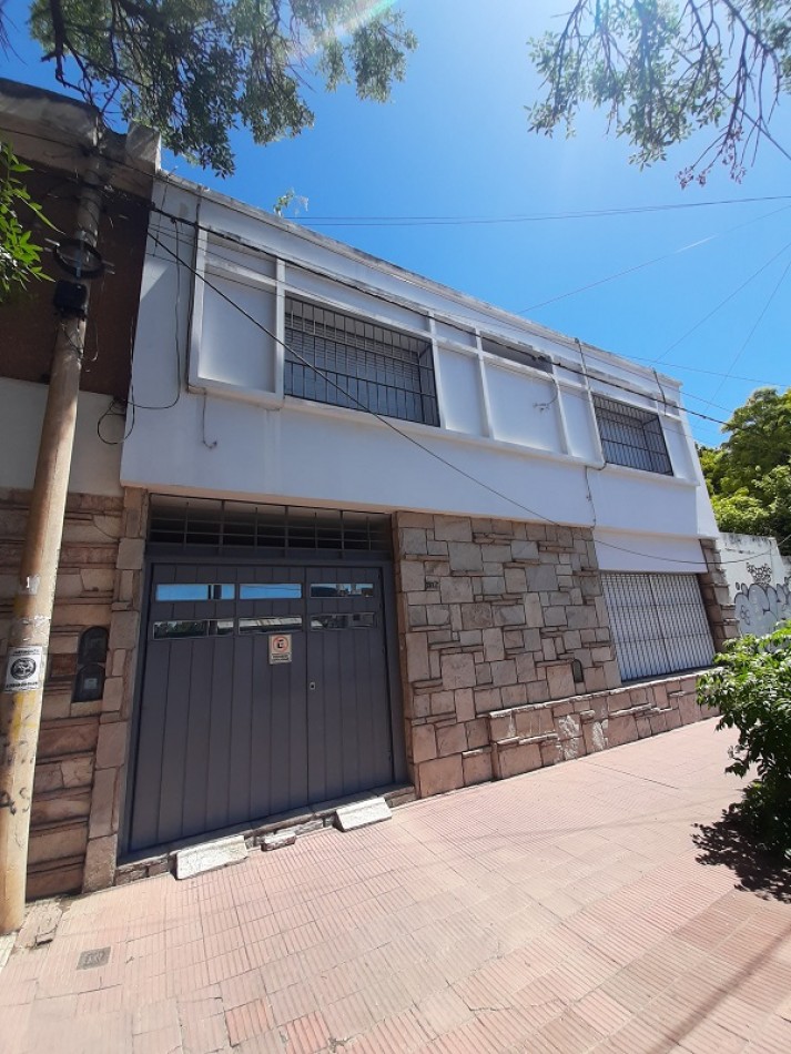 amplia casa en alquiler! 