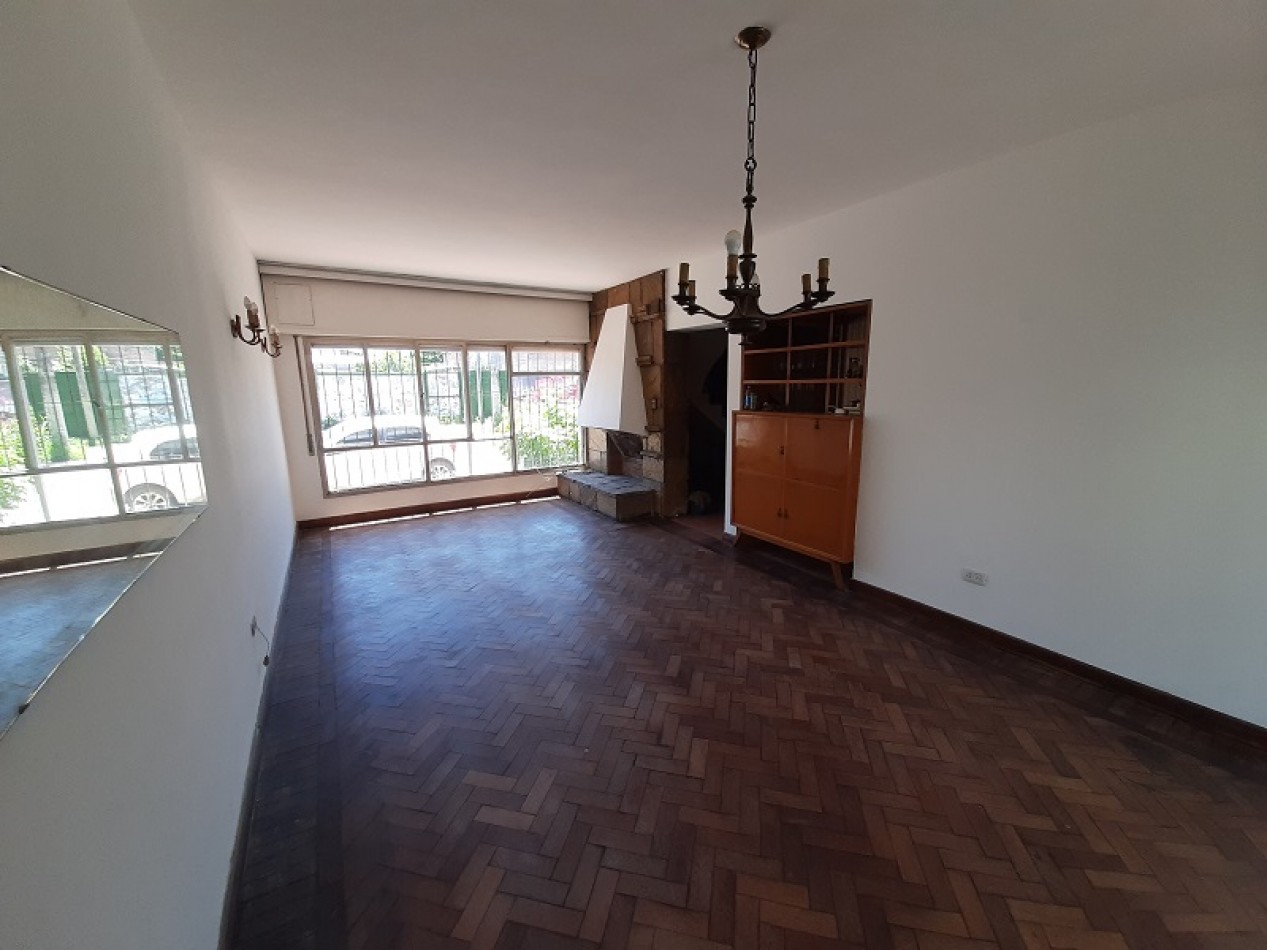 amplia casa en alquiler! 