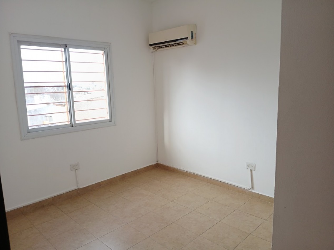 Casa en Planta Alta! 
