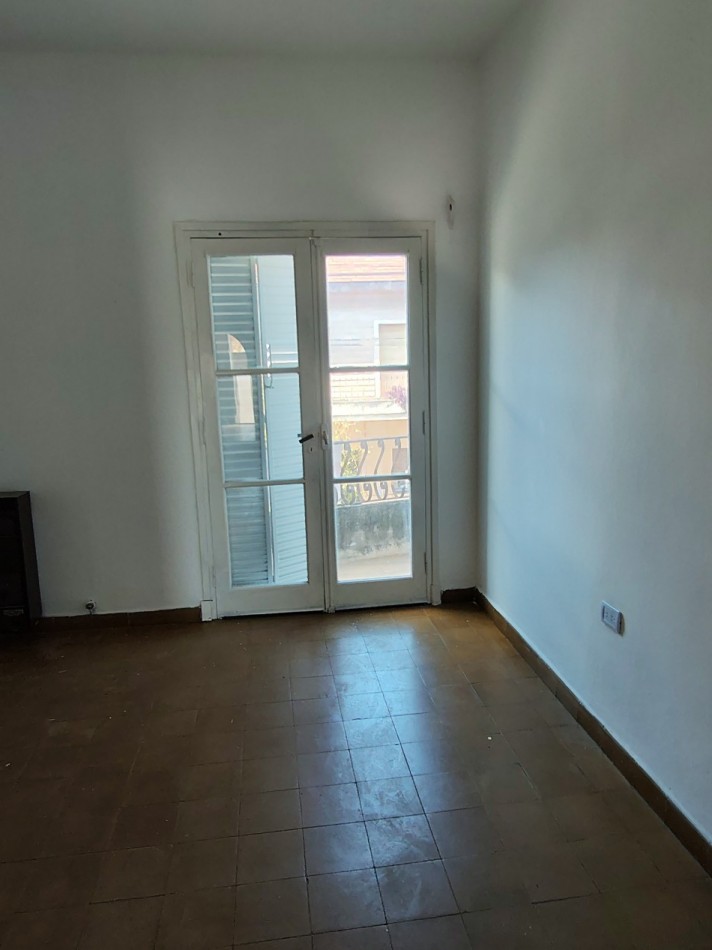 Departamento con terraza! Excelente! 