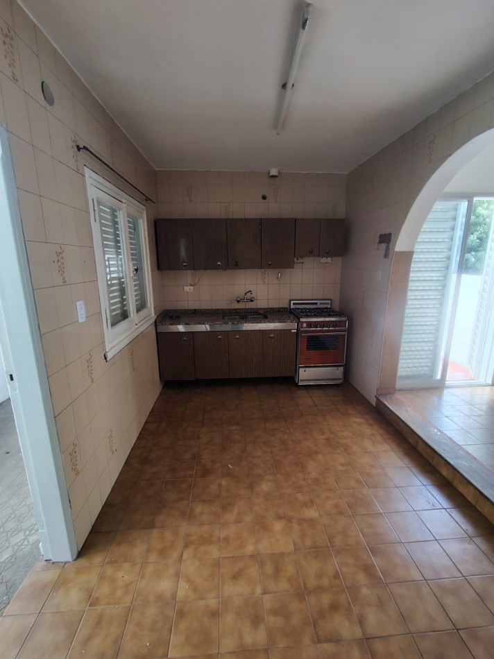 Departamento con terraza! Excelente! 
