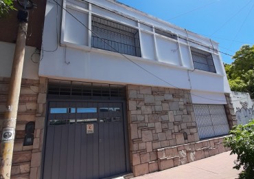 amplia casa en alquiler! 